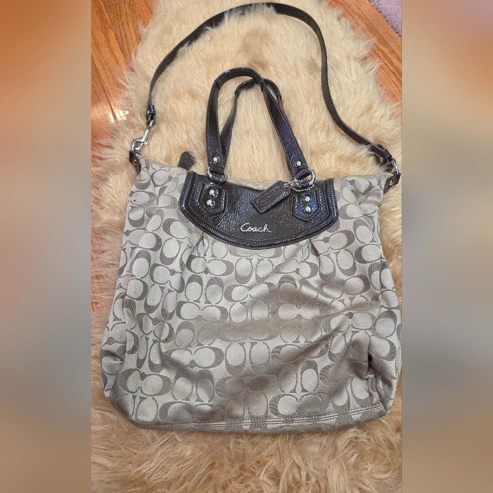 Coach Signature Canvas Tote Bag in Khaki with Brown Leather Trim